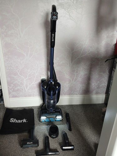 Shark cordless upright vacuum - cordless,